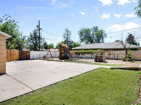 5th image of 808 S Umatilla Way