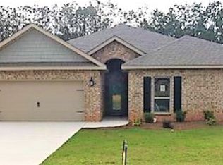699 Whittington Ave, Fairhope, AL 36532