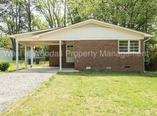 1212 Landon St, Durham, NC 27703