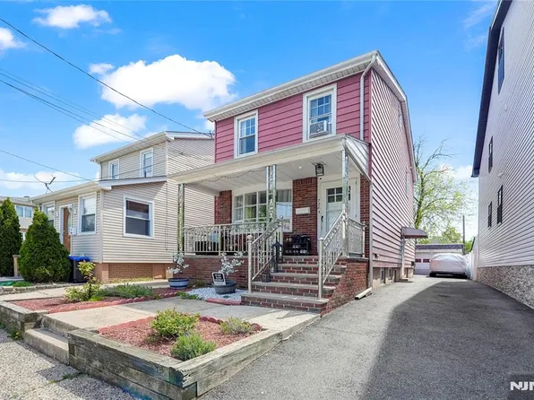 728 Devon St, Kearny, NJ 07032