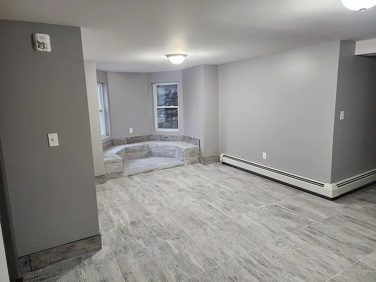 8 Sanitorium Ave #2 — Photo 2