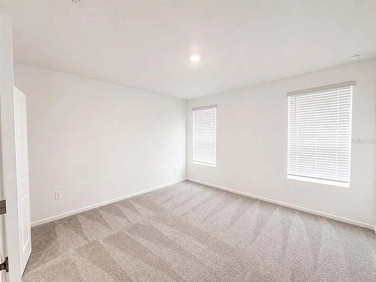 817 House Blvd — Photo 8