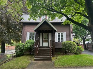 54 Brunswick Park, Melrose, MA 02176