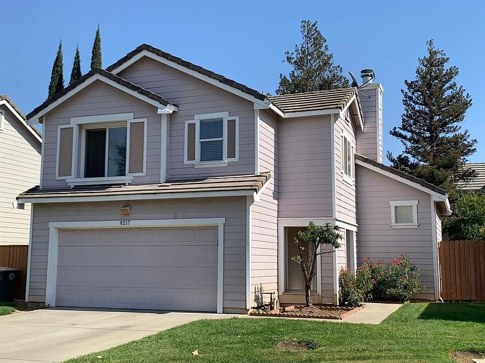 2nd image of 9217 Laguna Pointe Way
