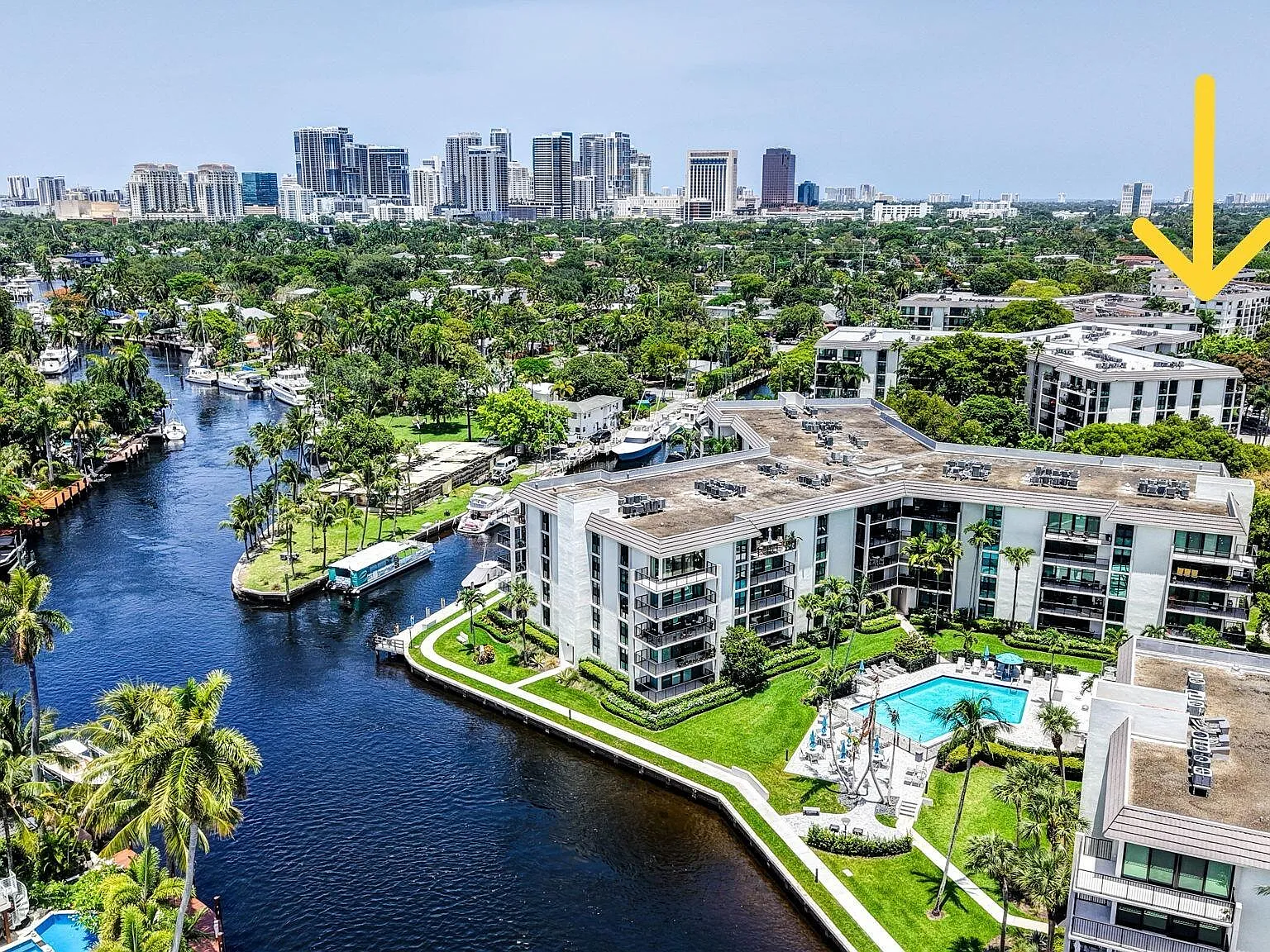 1000 River Reach Dr — Photo 2