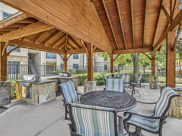 The Canyons Apartments in Fort Worth, Texas