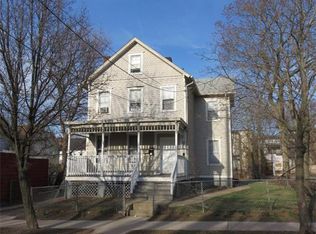 97 Louis St, New Brunswick, NJ 08901