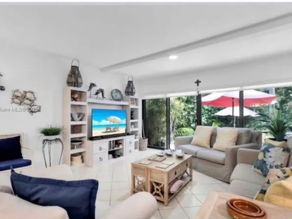 87200 Overseas Hwy APT F1, Plantation Key, FL 33036