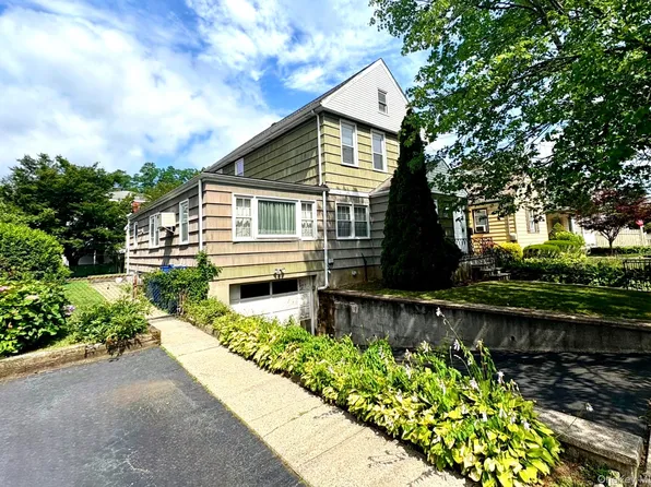 113 Clunie Avenue, Yonkers, NY 10703