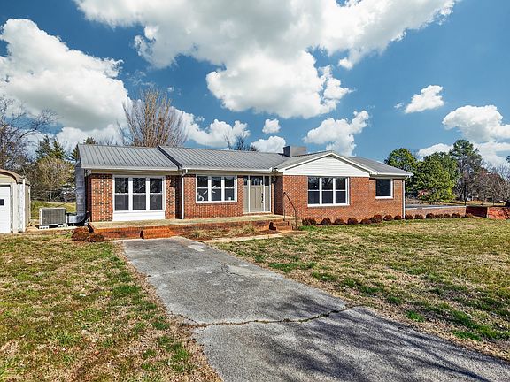 3rd image of 8 Prospect Rd