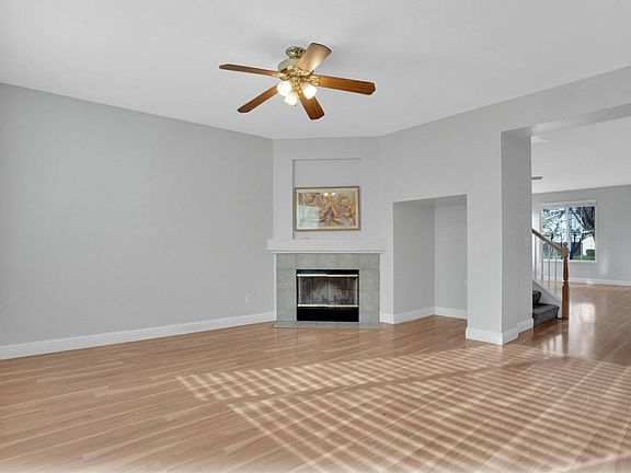5th image of 658 Harold Smith Dr