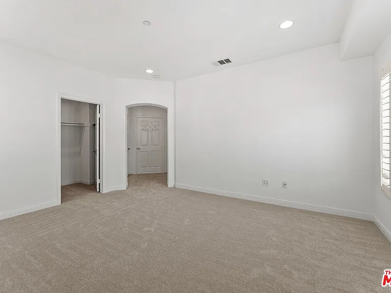 5738 Celedon Crk — Photo 22