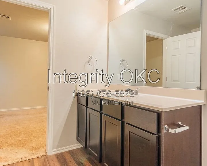 13233 Bridgewater Dr — Photo 27