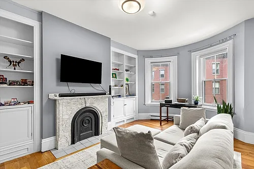 93 Pembroke St #2 Photo 1