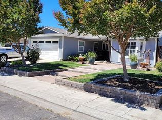 1967 Aster Ln, Manteca, CA 95336
