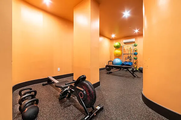 Rented by ANM Management LLC | media 22