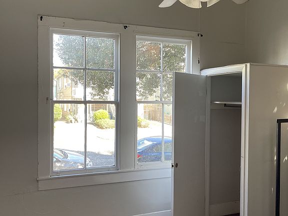 3rd image of 3936 Prytania St #11375528