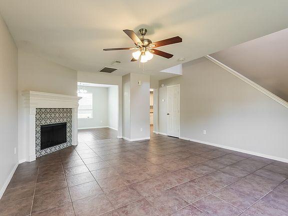 5th image of 13607 Country Pine Ct