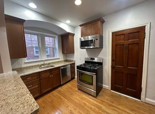 901 S Hanley Rd APT 3, Saint Louis, MO 63105