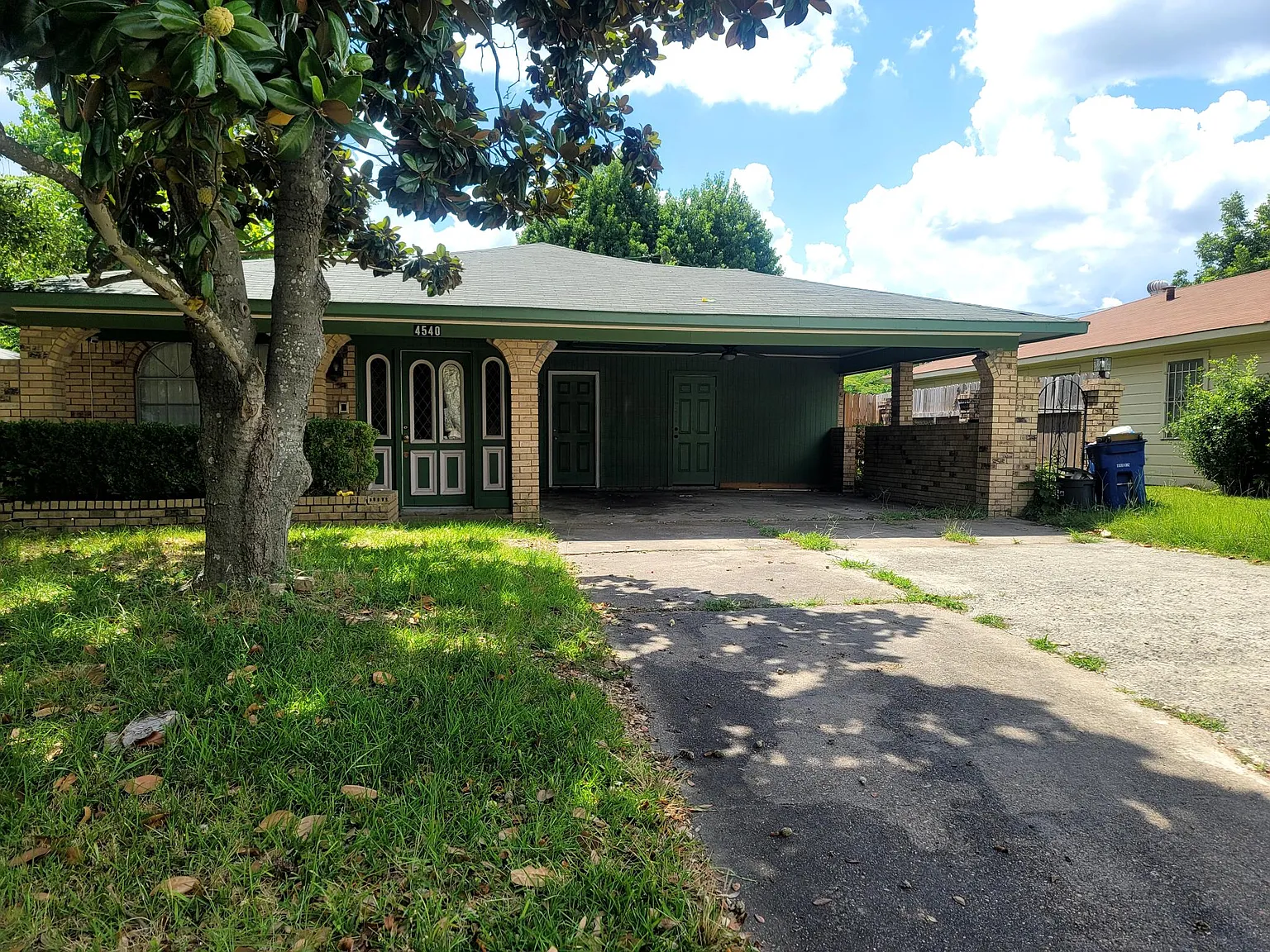 4 bed, 1808 sqft, $1,400 — Photo 2