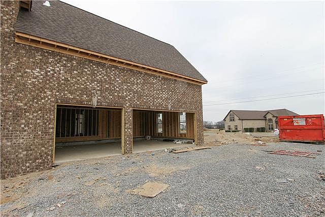 1st image of 114 Summerstar Cir #114