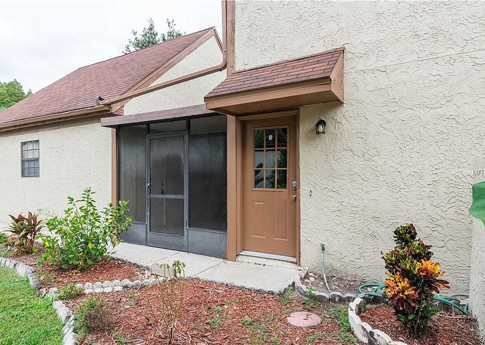 1st image of 16057 Dawnview Dr