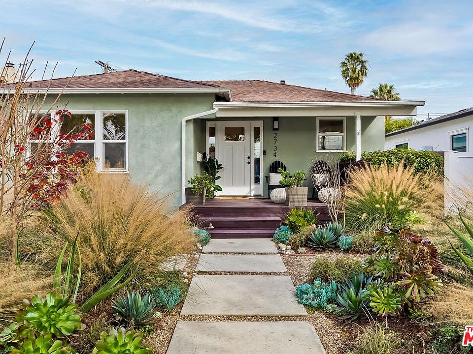 1st image of 2734 Barry Ave