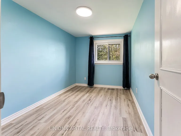 443 Brest Ct — Photo 19