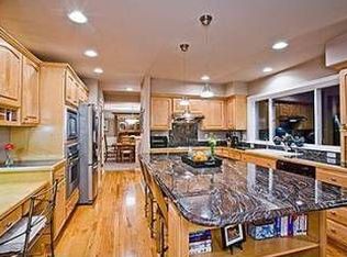 5333 Orca Dr NE, Tacoma, WA