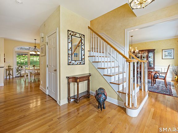 2nd image of 325 Westwood Road