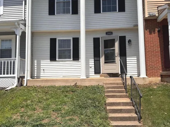 1903 Fort Monroe Ct, Dumfries, VA 22026