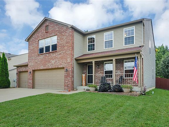 2nd image of 6628 Greenspire Pl