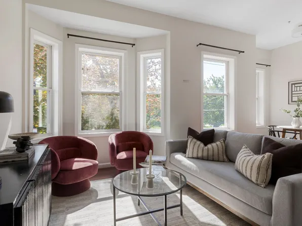 256-260 Bremen St #256-2, Boston, MA 02128