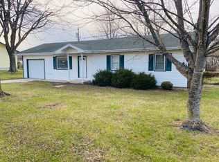 815 S Vine St, Marshfield, MO 65706