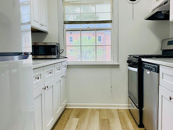 2nd image of 9465 Fairfax Blvd APT 203