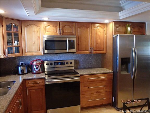 4th image of 7190 W 17th Ct #0