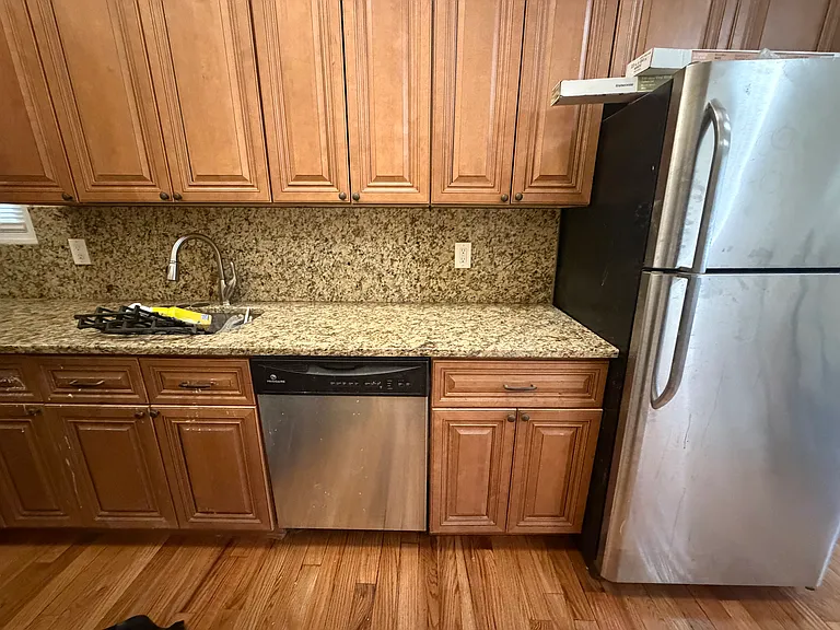 304 Avenue C #1F — Photo 2