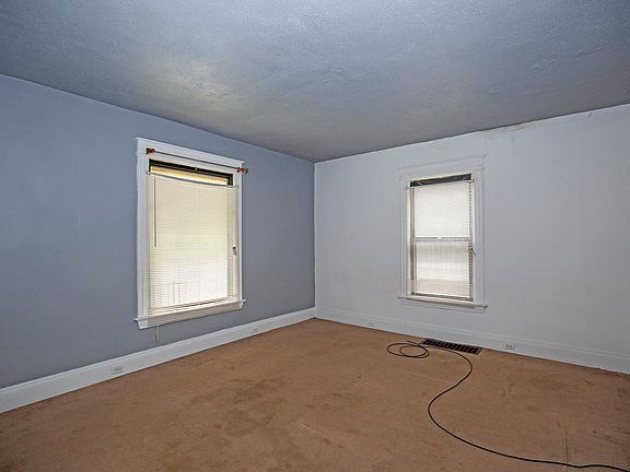 4th image of 4 Glenview Pl