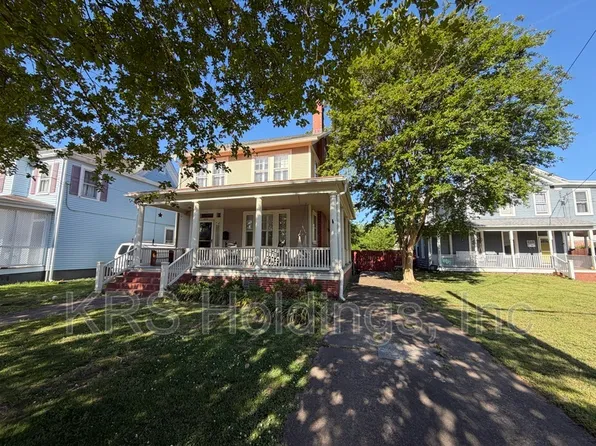 622 S Armistead Ave, Hampton, VA 23669