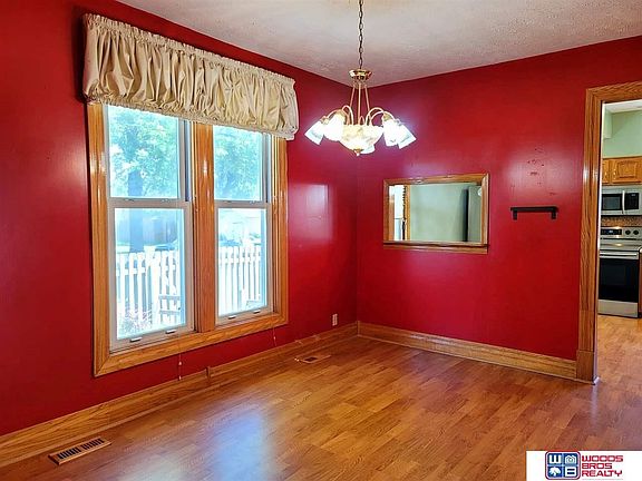 3rd image of 4242 Touzalin Ave