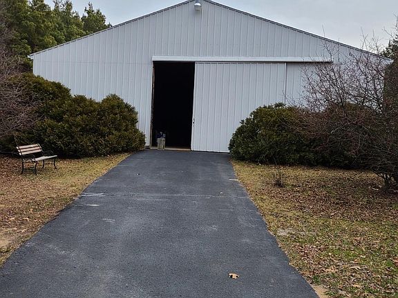 4th image of 13866 Podunk Ave NE