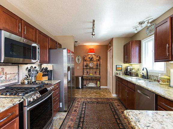4th image of 258 Turkey Dr