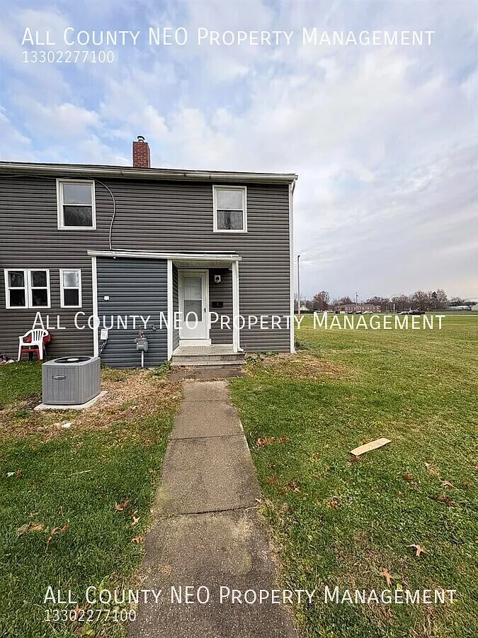 4BR/1BA Move-In Ready Home! Schedule Your Tour Today! — Photo 1