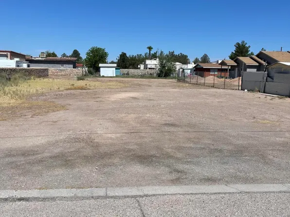 Fresno Dr, El Paso, TX 79907