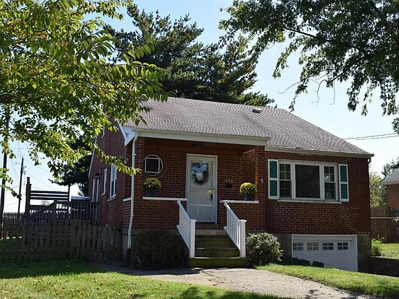 2nd image of 496 Greenwell Ave