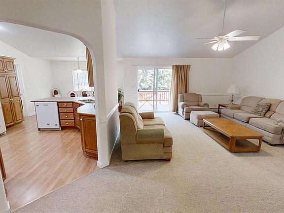 5th image of 286 Meadows Circle