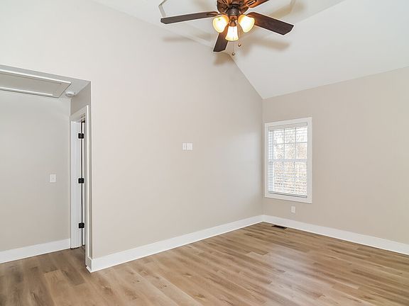 3rd image of 1724 Brick Ct