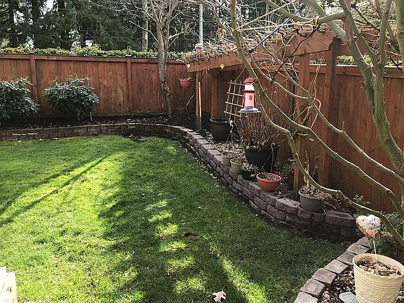 3rd image of 7909 48th Ave SE