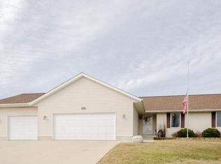 503 D Ave, Atkins, IA 52206