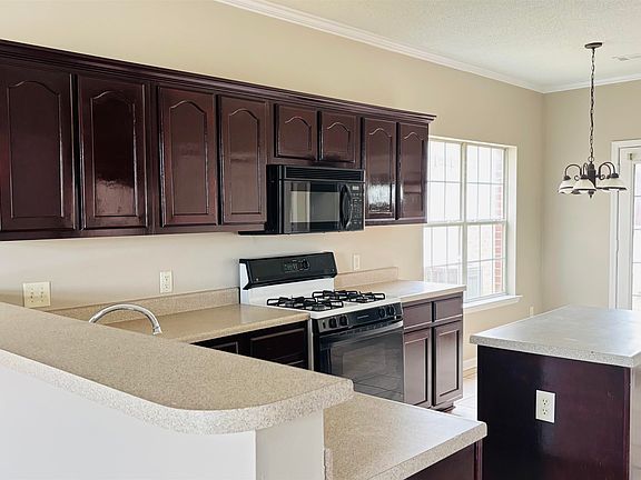 2nd image of 6851 Seaside Dr